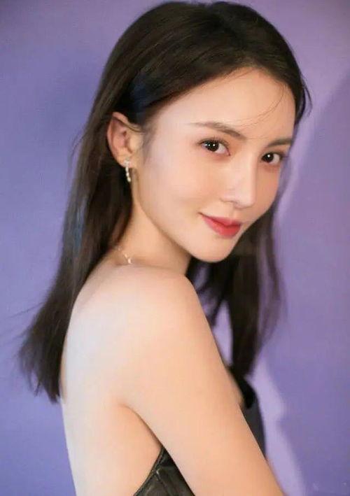吃瓜大姐姐合集,盘点那些爆笑瞬间